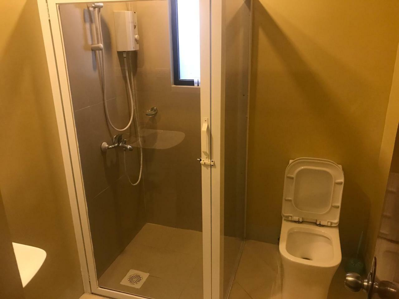 Babylon Oslob Coast Guesthouse Экстерьер фото