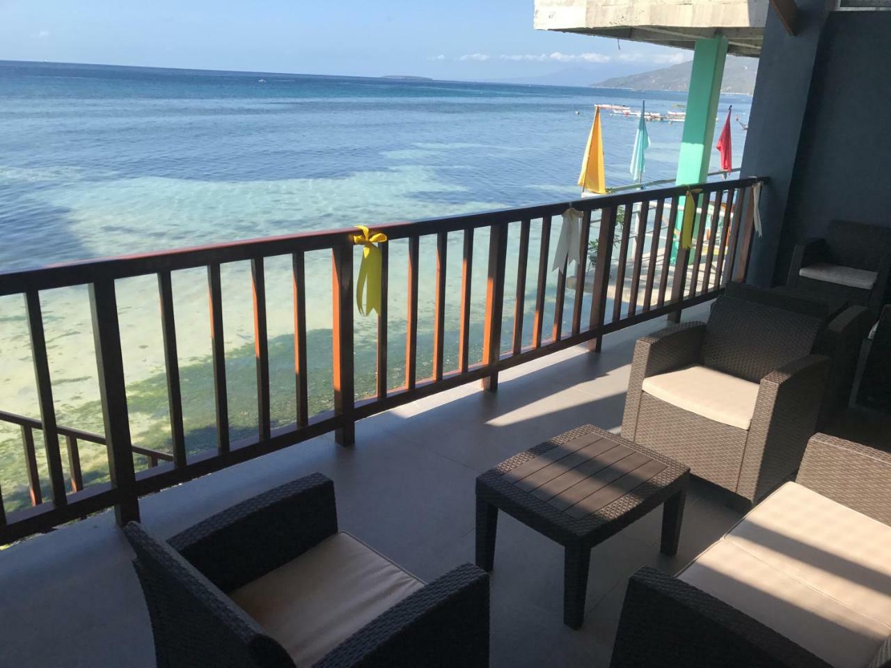 Babylon Oslob Coast Guesthouse Экстерьер фото